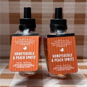 NWT B&BW(2) Honeysuckle & Peach Spritz Wallflower Refills